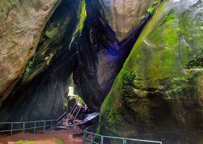 edakkal caves