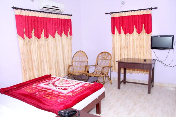 Resort kind homestay with swimming pool