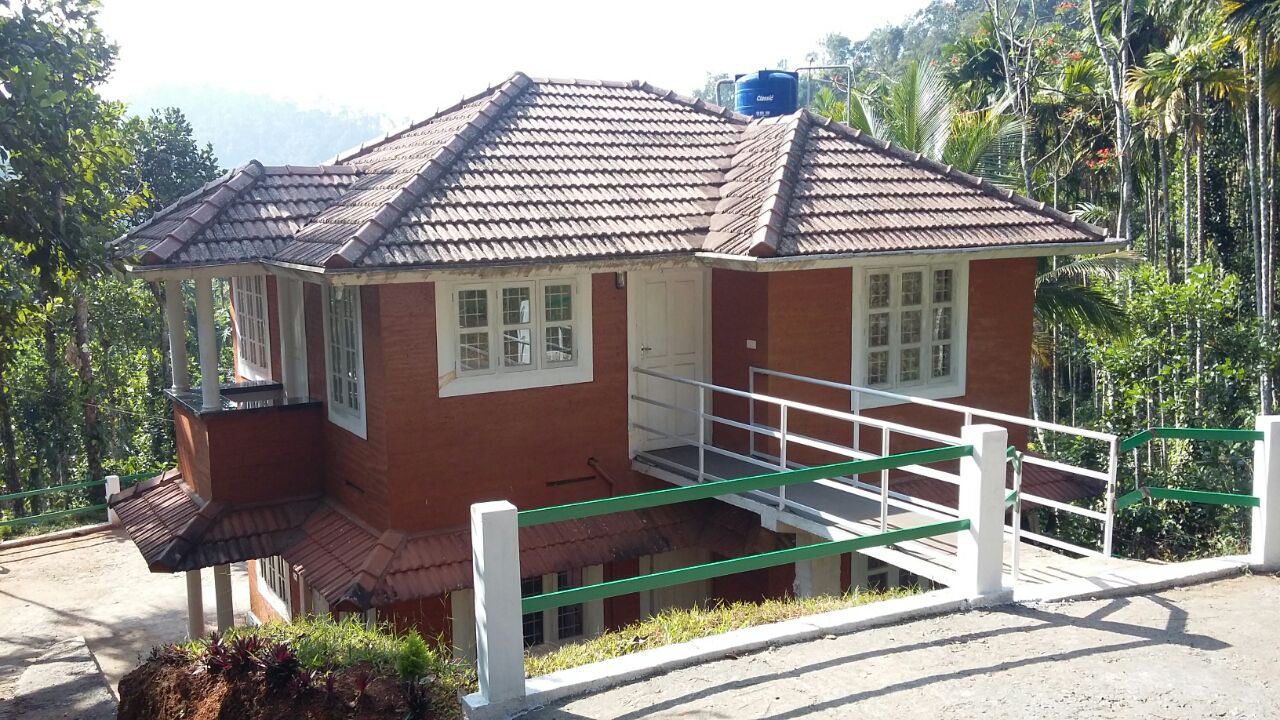 Duplex cottage