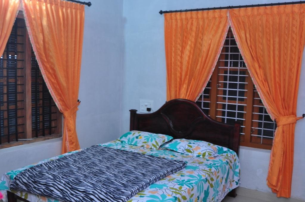 Home stay near banasura dam